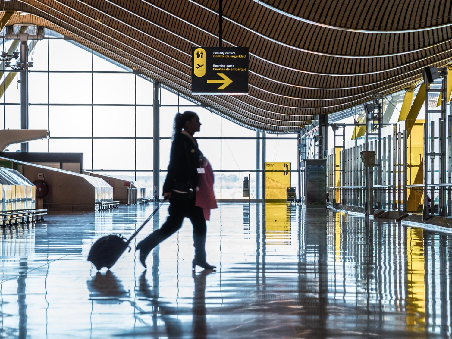 Jak odbywa się nabywanie gruntów i działek pod CPK?