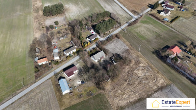 Działka budowlana zabudowana z budynkiem mieszkalnym -Raszków gm Jędrzejów - jędrzejowski  -
świętokrzyskie Zdjęcie nr 9