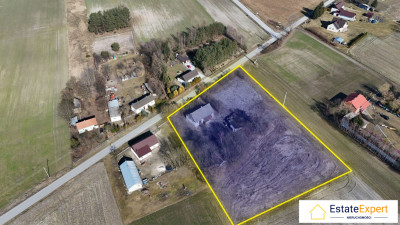 Działka budowlana zabudowana z budynkiem mieszkalnym -Raszków gm Jędrzejów - jędrzejowski  -
świętokrzyskie Zdjęcie nr 2