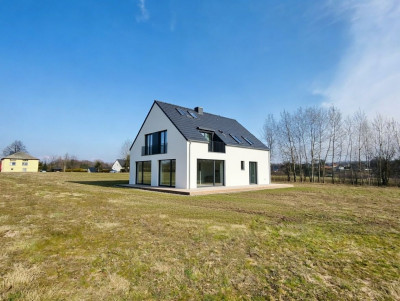  Położenie na wzniesieniu  Media w sąsiedztwie  - Głębowice  -
Małopolskie Zdjęcie nr 3