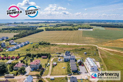 Uzbrojona  Ogrodzona  Pod szeregdomki letni - Władysławowo  -
Pomorskie Zdjęcie nr 12