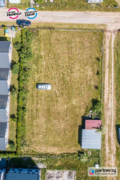 Uzbrojona  Ogrodzona  Pod szeregdomki letni - Władysławowo  -
Pomorskie Zdjęcie nr 5