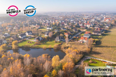 Ze stawem  Pelne media  Mpzp Droga z płyt - Chwaszczyno  -
Pomorskie Zdjęcie nr 8