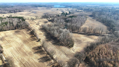 Grunt siedliskowy w otoczeniu lasu ok 25 km od J - Łączno  -
Zachodniopomorskie Zdjęcie nr 14