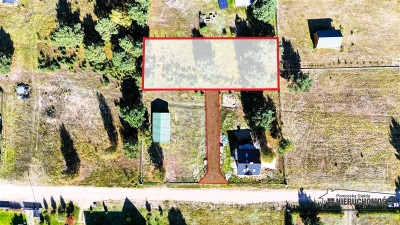 Nad jeziorem Prąd wodociąg kanalizacja plaża - Dołgie  -
Zachodniopomorskie Zdjęcie nr 5