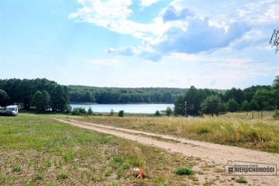 Działka z pięknym widokiem na jezioro Dołgie - Dołgie   -
Zachodniopomorskie Zdjęcie nr 7