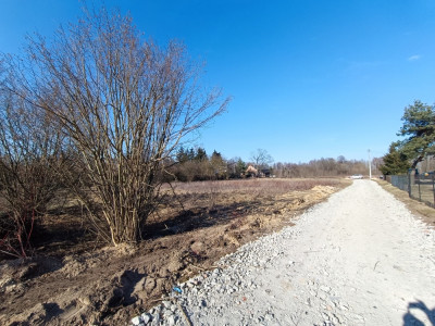 Sprzedam działkę budowlaną 1005 m2 Łomianki Dąbrowa - Łomianki  -
mazowieckie Zdjęcie nr 2