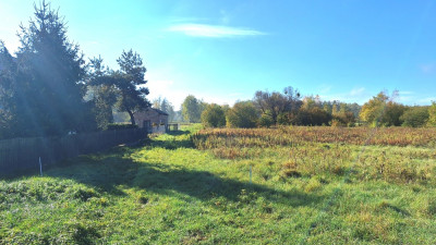 Na sprzedaż działka budowlana 1101 m2 Łomianki - Łomianki  -
mazowieckie Zdjęcie nr 2