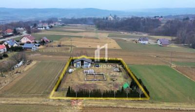 DZIAŁKA Z ROZPOCZĘTĄ BUDOWĄ DOMU POD LIWOCZEM BRZYSKA 1865AR - Brzyska  -
podkarpackie Zdjęcie nr 2