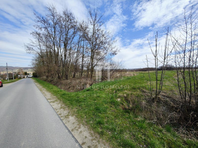 DZIAŁKA Z POTENCJAŁEM BUDOWLANYM U PODNÓŻA GÓRY LIWOCZ BRZYSKA 11AR - Brzyska  -
podkarpackie Zdjęcie nr 7