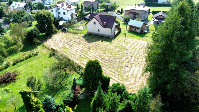 DZIAŁKA BUDOWLANA Z BUDYNKIEM GOSPODARCZYM I GARAŻEM W JAŚLE OBR ŻÓŁKÓW - Jasło   -
podkarpackie Zdjęcie nr 3