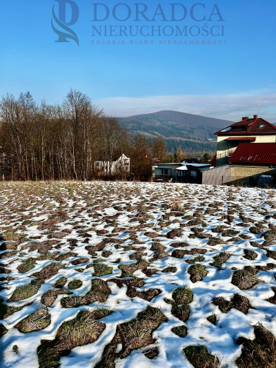 Piękna działka z widokiem na góry przy małym lesie - Świnna Poręba   -
małopolskie Zdjęcie nr 4
