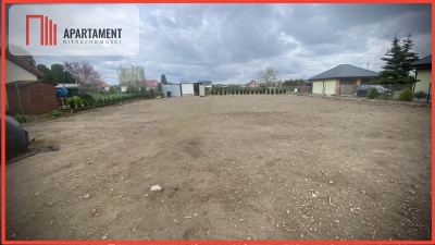 Działka ogrodzona - centrum Łochowa - Łochowo  - Kujawsko-Pomorskie