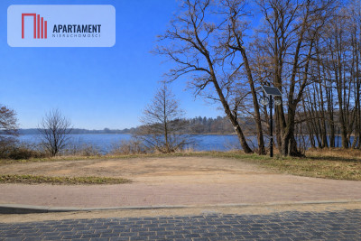 Nad jeziorem przy lesie - Warzenko  -
Pomorskie Zdjęcie nr 4