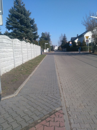 Na sprzedaż działka budowlana - Luboń -
wielkopolskie Zdjęcie nr 2