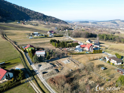 Działka z pięknym widokiem w miejscowości Zawadka gm Łososina Dolna - Zawadka  -
małopolskie Zdjęcie nr 9