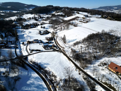 Klęczany gm Chełmiec  działka budowlana 3100 m z mediami i świetnym dojazdem - Klęczany  -
małopolskie Zdjęcie nr 10