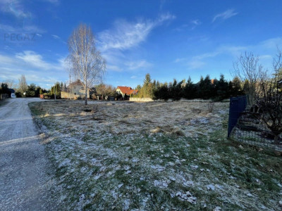 Na sprzedaż działka budowlana - Wierzyce -
wielkopolskie Zdjęcie nr 3
