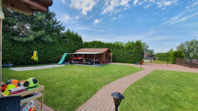 Działka z domkiem w sąsiedztwie Zalewu Jeziorsko - Glinno  -
Łódzkie Zdjęcie nr 7