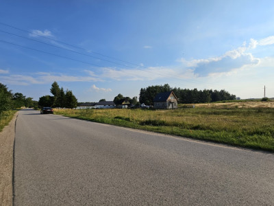 Cisza bezpieczeństwo i łatwy dostęp do miasta - Garbów  -
Łódzkie Zdjęcie nr 8