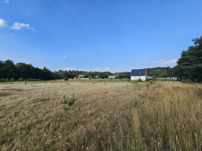 Cisza bezpieczeństwo i łatwy dostęp do miasta - Garbów  -
Łódzkie Zdjęcie nr 9
