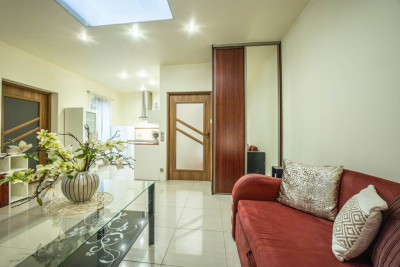 ZłotnoBałuty 529m2 z potencjałem i mediami - Łódź-Bałuty  -
Łódzkie Zdjęcie nr 8