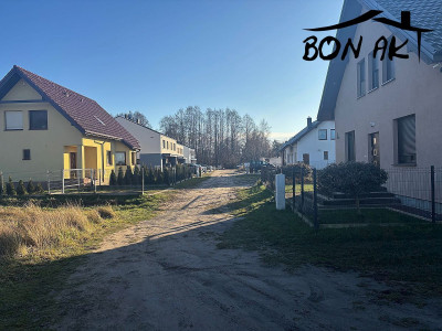 Na sprzedaż działka budowlana - Wronki -
wielkopolskie Zdjęcie nr 3